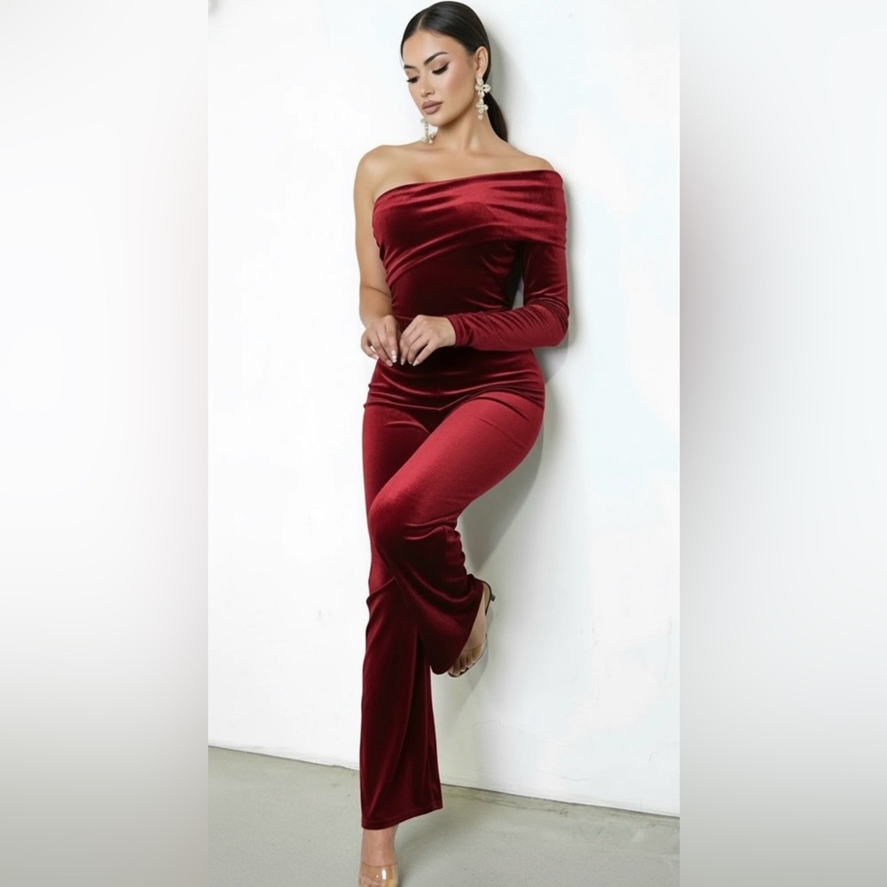 Emprada Nightfall One-Shoulder Velvet Jumpsuit - Burgundy